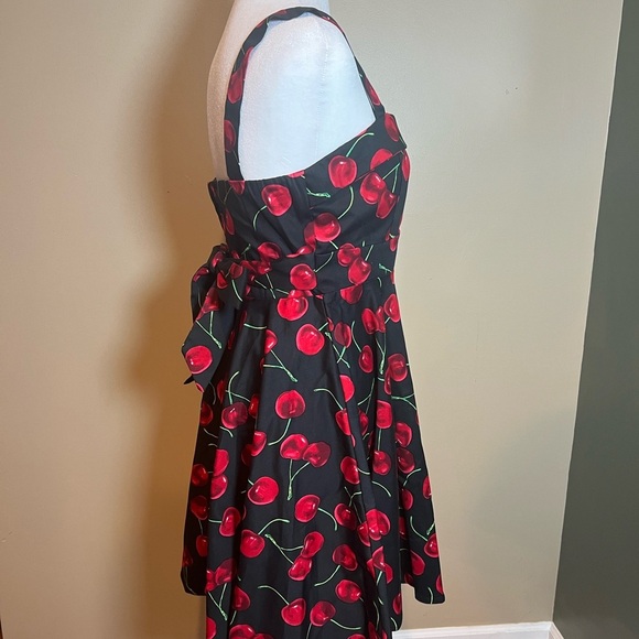 VGT Ixia Cherry Print Dress Black Red Cherries Rockabilly Pinup Retro Lg - Picture 3 of 5
